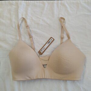 Skims Wireless Form T-Shirt Demi Bra Sz 34B Sand Color